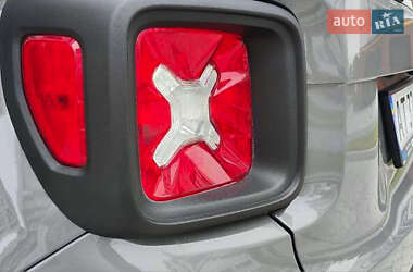 Позашляховик / Кросовер Jeep Renegade 2019 в 