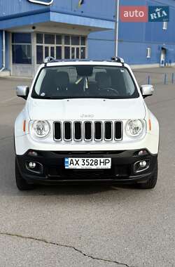 Внедорожник / Кроссовер Jeep Renegade 2016 в 