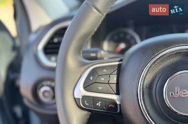 Внедорожник / Кроссовер Jeep Renegade 2018 в 