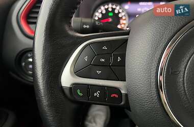 Позашляховик / Кросовер Jeep Renegade 2021 в 