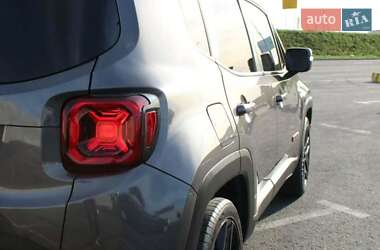 Внедорожник / Кроссовер Jeep Renegade 2020 в 