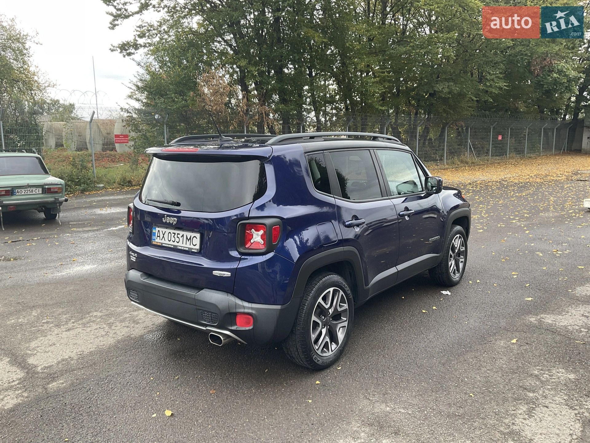2015 Jeep Renegade - мініатюра 4