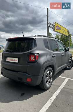 Внедорожник / Кроссовер Jeep Renegade 2017 в 
