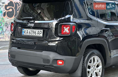 Внедорожник / Кроссовер Jeep Renegade 2016 в 