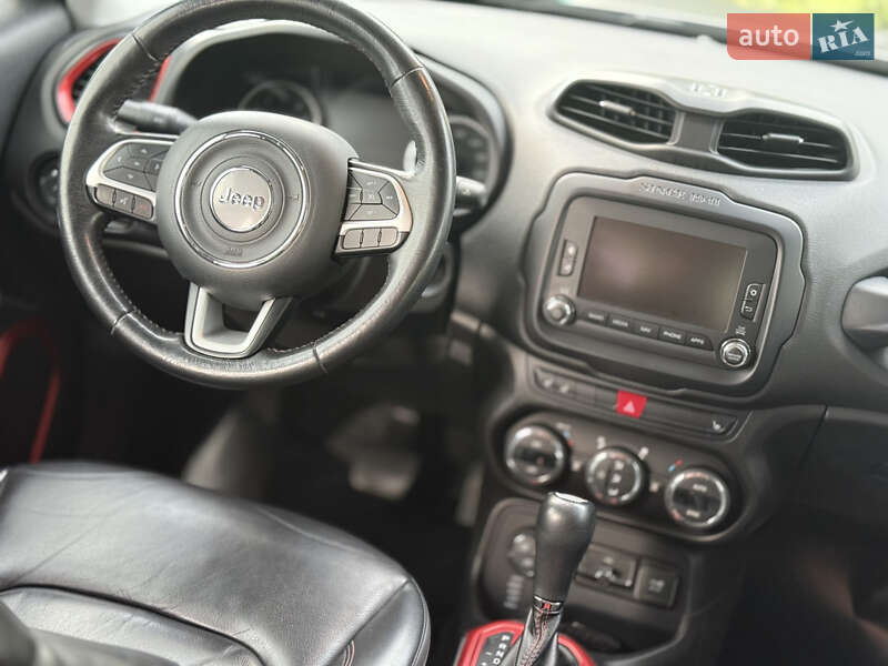 Позашляховик / Кросовер Jeep Renegade 2016 в Одесі фото 13 Позашляховик / Кросовер Jeep Renegade 2016 в Одесі