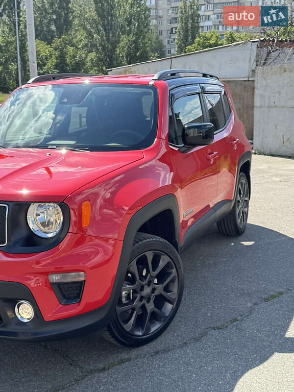 Внедорожник / Кроссовер Jeep Renegade 2021 в Киеве