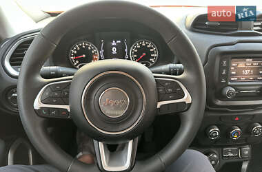 Внедорожник / Кроссовер Jeep Renegade 2018 в 