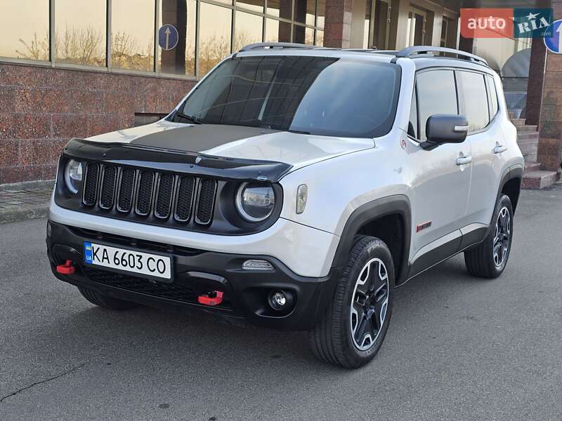 Позашляховик / Кросовер Jeep Renegade 2015 в Києві