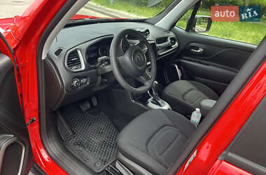 Внедорожник / Кроссовер Jeep Renegade 2022 в 