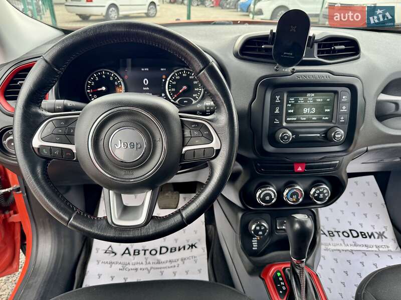 Внедорожник / Кроссовер Jeep Renegade 2015 в Сумах