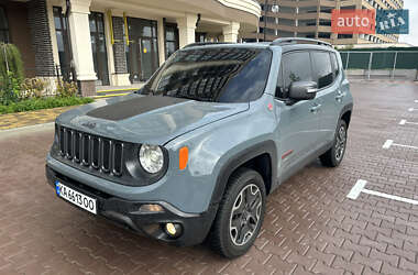 Позашляховик / Кросовер Jeep Renegade 2018 в 
