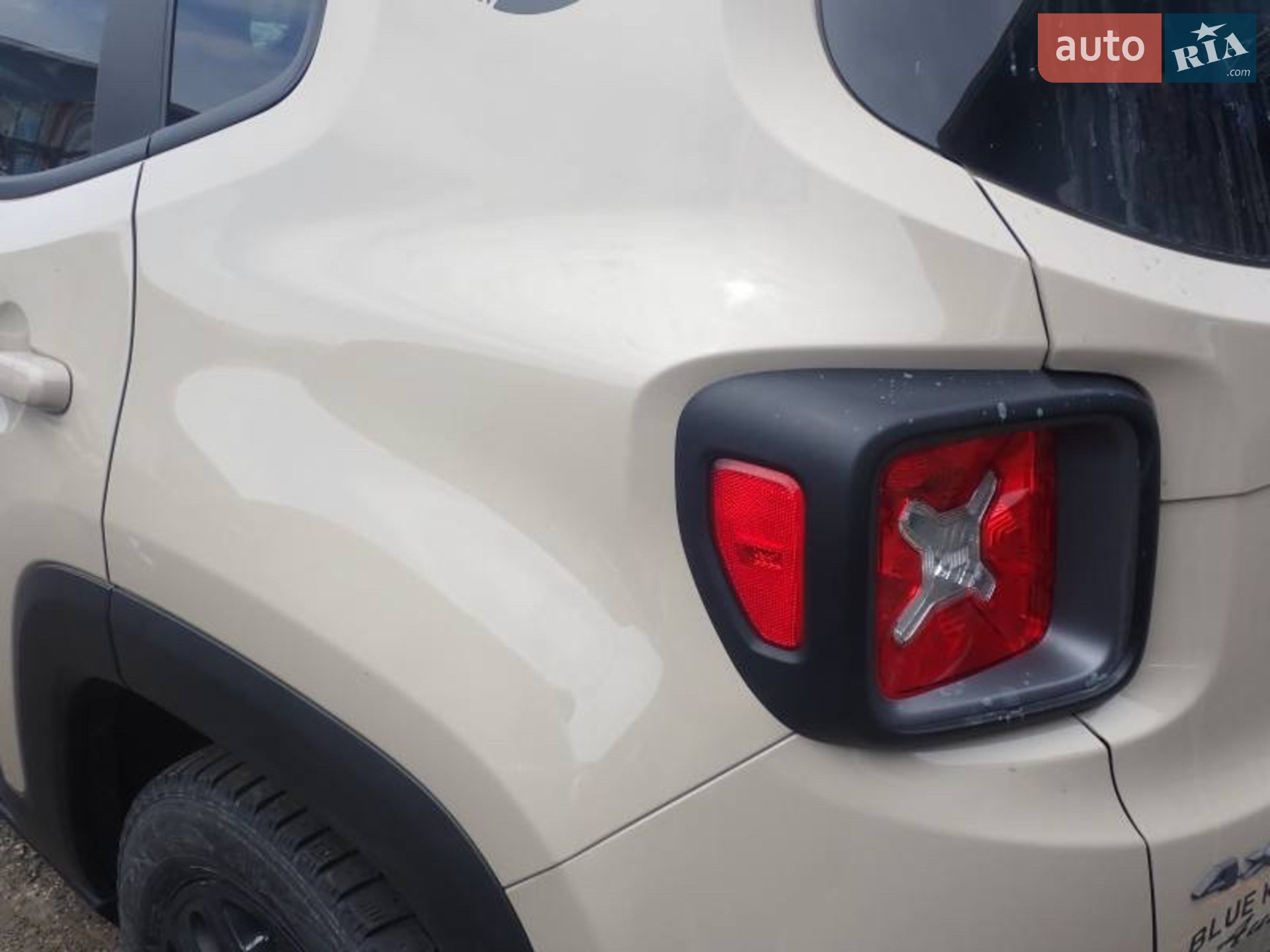 2017 Jeep Renegade - мініатюра 9