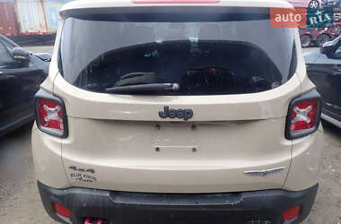 Позашляховик / Кросовер Jeep Renegade 2017 в 