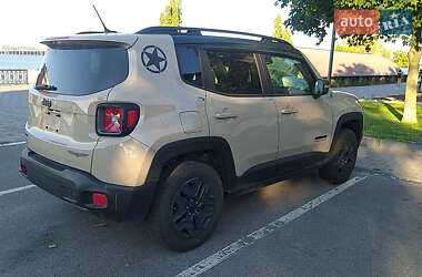 Позашляховик / Кросовер Jeep Renegade 2017 в 