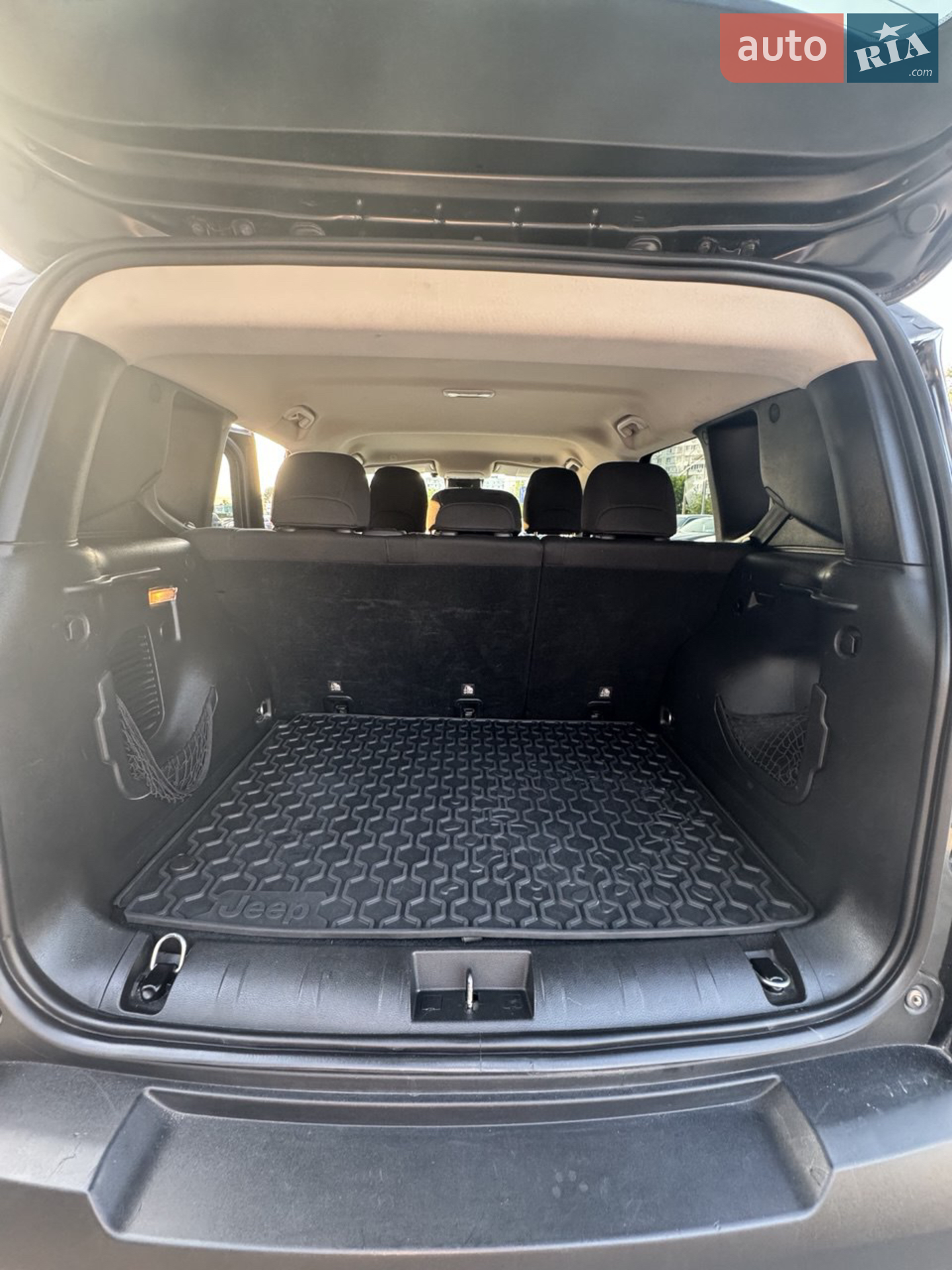 2019 Jeep Renegade - мініатюра 30