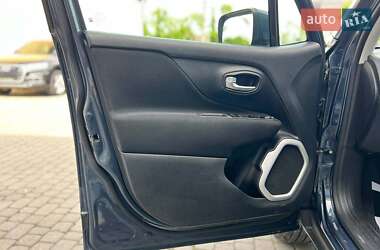 Внедорожник / Кроссовер Jeep Renegade 2020 в 