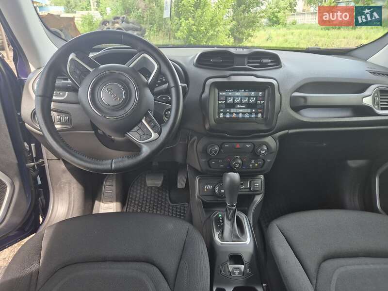 Внедорожник / Кроссовер Jeep Renegade 2018 в Киеве