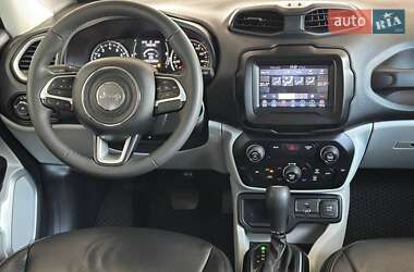Внедорожник / Кроссовер Jeep Renegade 2019 в 