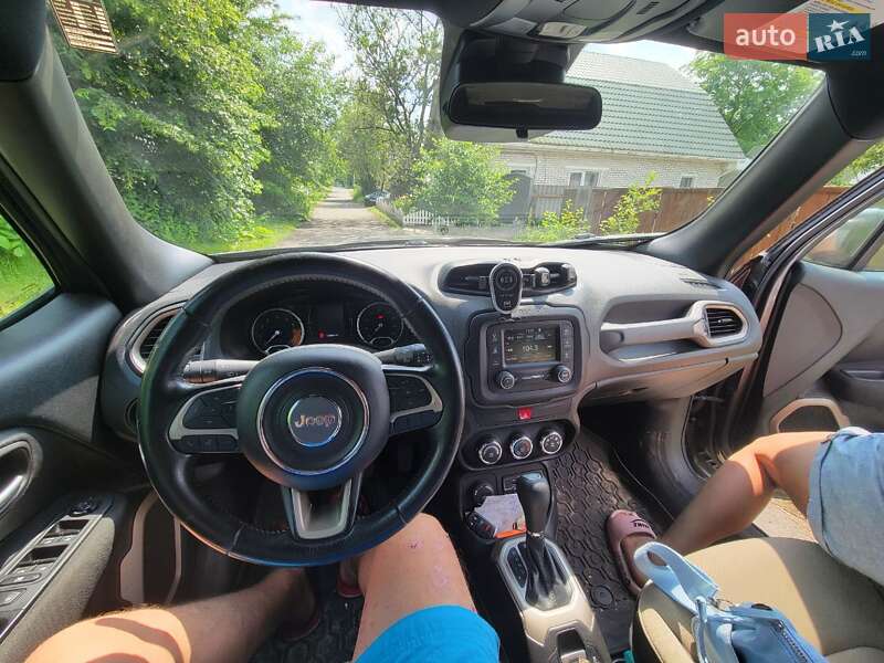 Внедорожник / Кроссовер Jeep Renegade 2017 в Чернигове