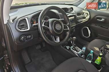 Внедорожник / Кроссовер Jeep Renegade 2018 в 