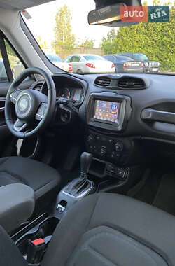 Позашляховик / Кросовер Jeep Renegade 2019 в 