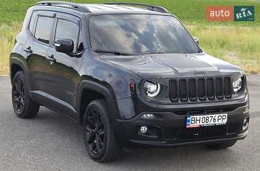 Внедорожник / Кроссовер Jeep Renegade 2016 в 