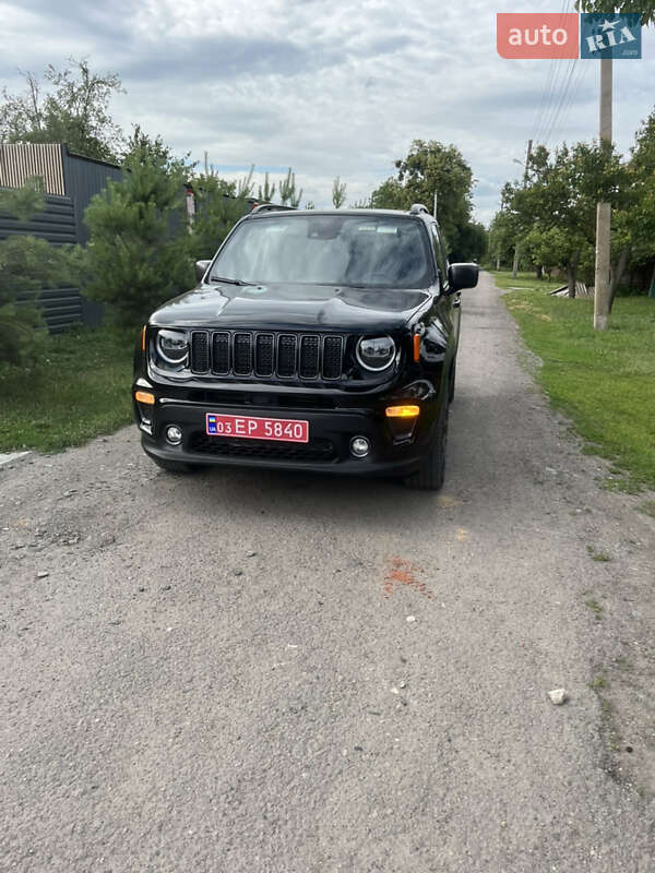 Внедорожник / Кроссовер Jeep Renegade 2021 в 