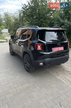 Внедорожник / Кроссовер Jeep Renegade 2021 в 