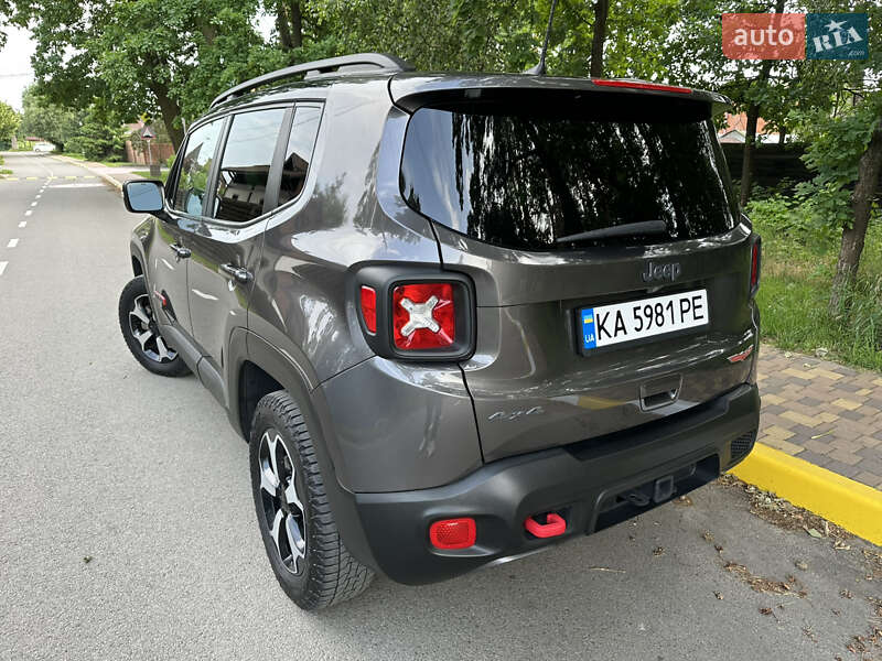 Внедорожник / Кроссовер Jeep Renegade 2020 в Киеве