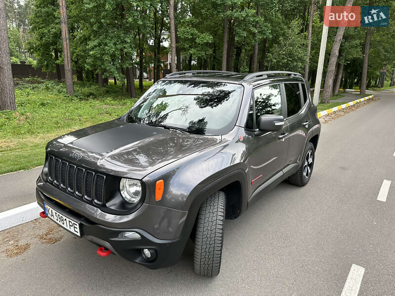 Внедорожник / Кроссовер Jeep Renegade 2020 в Киеве