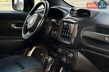 Внедорожник / Кроссовер Jeep Renegade 2019 в 