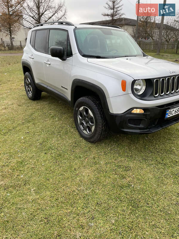 Внедорожник / Кроссовер Jeep Renegade 2018 в Львове фото 2 Внедорожник / Кроссовер Jeep Renegade 2018 в Львове
