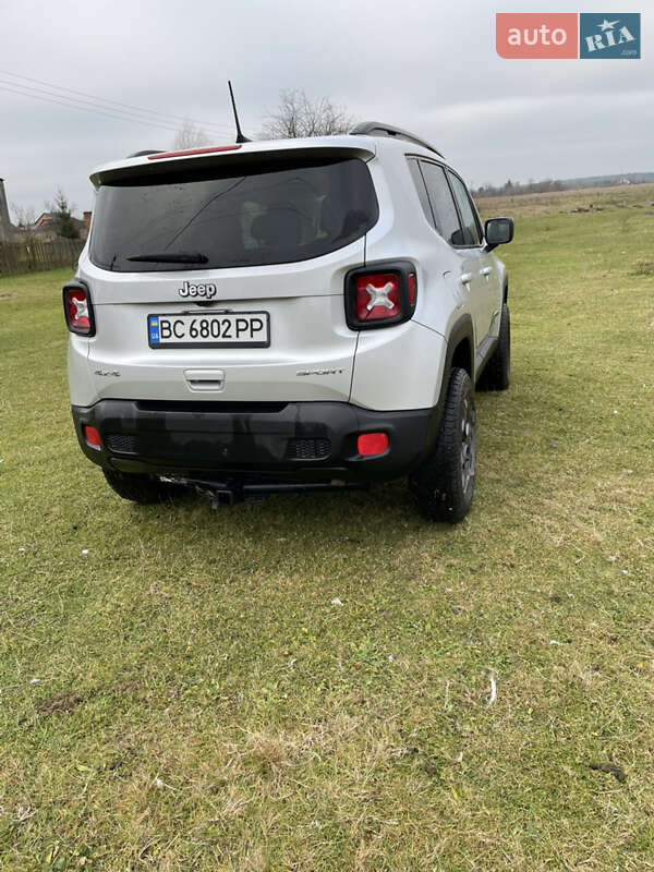 Внедорожник / Кроссовер Jeep Renegade 2018 в Львове фото 3 Внедорожник / Кроссовер Jeep Renegade 2018 в Львове