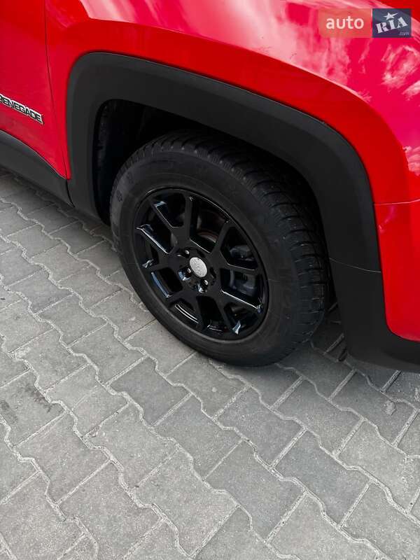 Внедорожник / Кроссовер Jeep Renegade 2019 в Львове