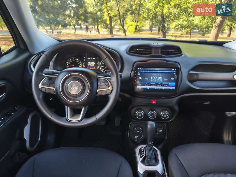 Внедорожник / Кроссовер Jeep Renegade 2016 в Одессе фото 19 Внедорожник / Кроссовер Jeep Renegade 2016 в Одессе