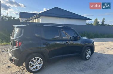 Внедорожник / Кроссовер Jeep Renegade 2016 в 