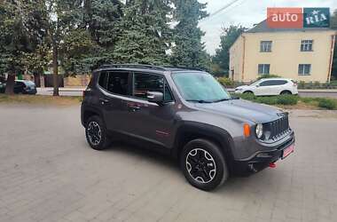 Внедорожник / Кроссовер Jeep Renegade 2016 в 