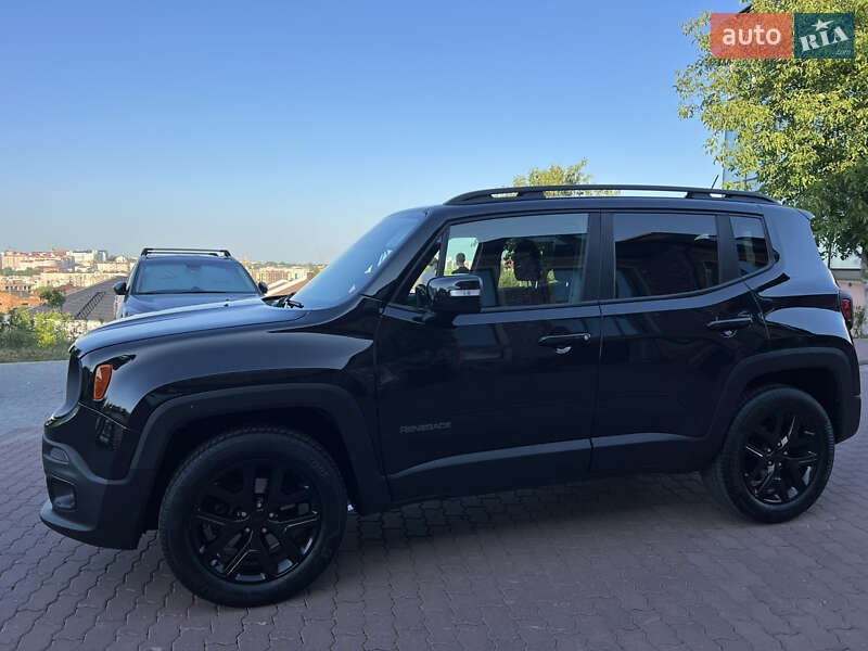 Позашляховик / Кросовер Jeep Renegade 2016 в Чернівцях