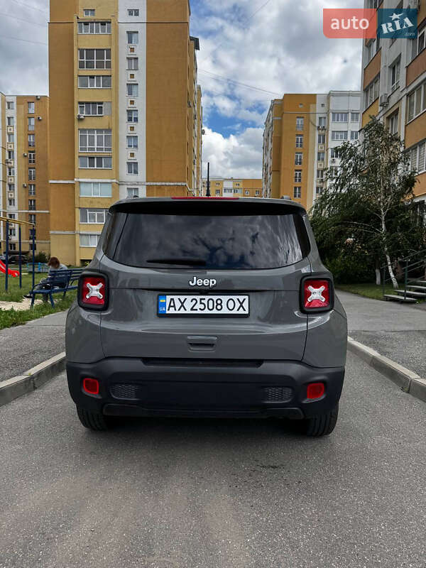 Внедорожник / Кроссовер Jeep Renegade 2019 в Харькове