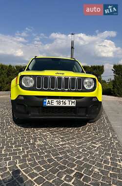 Внедорожник / Кроссовер Jeep Renegade 2017 в 