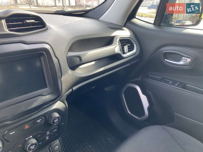 Позашляховик / Кросовер Jeep Renegade 2018 в Сумах