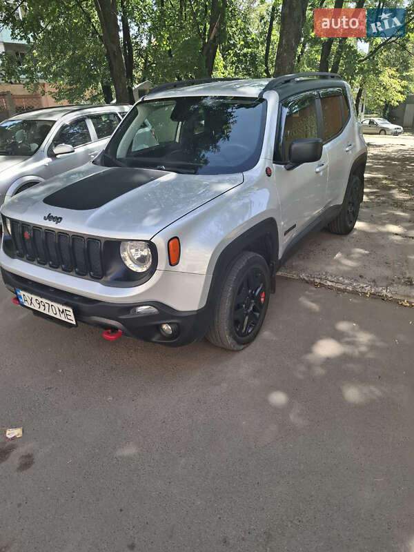 Внедорожник / Кроссовер Jeep Renegade 2019 в Харькове