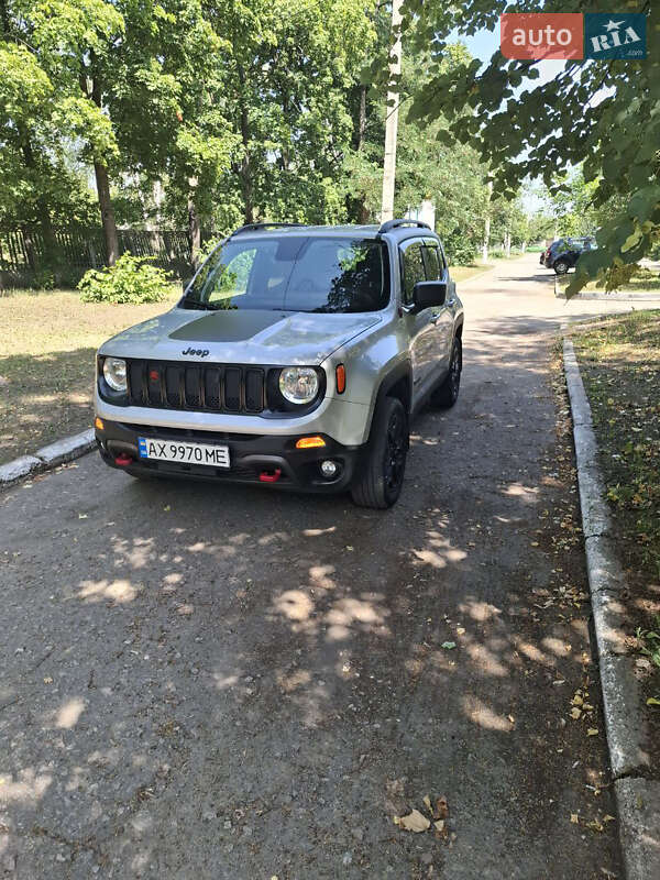 Внедорожник / Кроссовер Jeep Renegade 2019 в Харькове