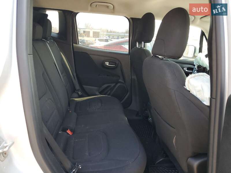 Внедорожник / Кроссовер Jeep Renegade 2019 в Одессе