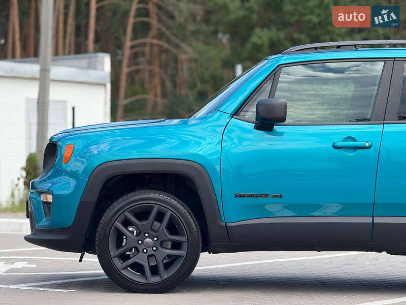 Внедорожник / Кроссовер Jeep Renegade 2021 в Киеве