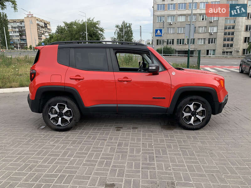 Внедорожник / Кроссовер Jeep Renegade 2019 в Киеве