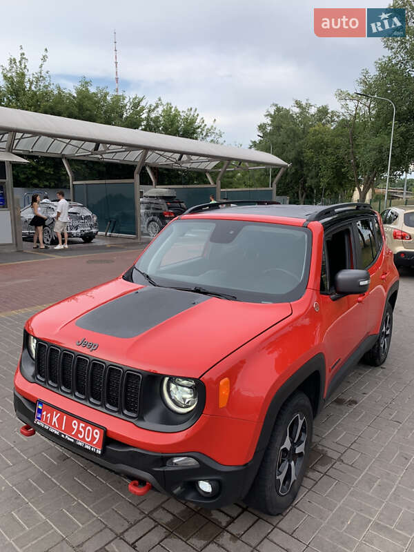 Внедорожник / Кроссовер Jeep Renegade 2019 в Киеве