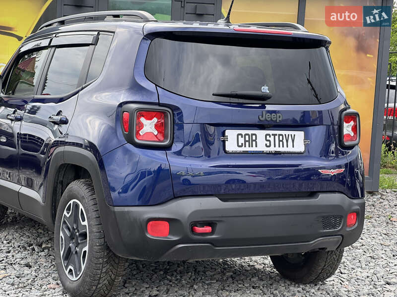 Внедорожник / Кроссовер Jeep Renegade 2016 в Стрые