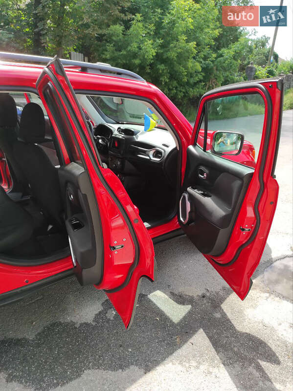 Внедорожник / Кроссовер Jeep Renegade 2018 в Виннице