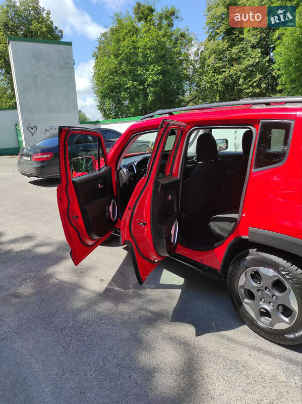 Внедорожник / Кроссовер Jeep Renegade 2018 в Виннице